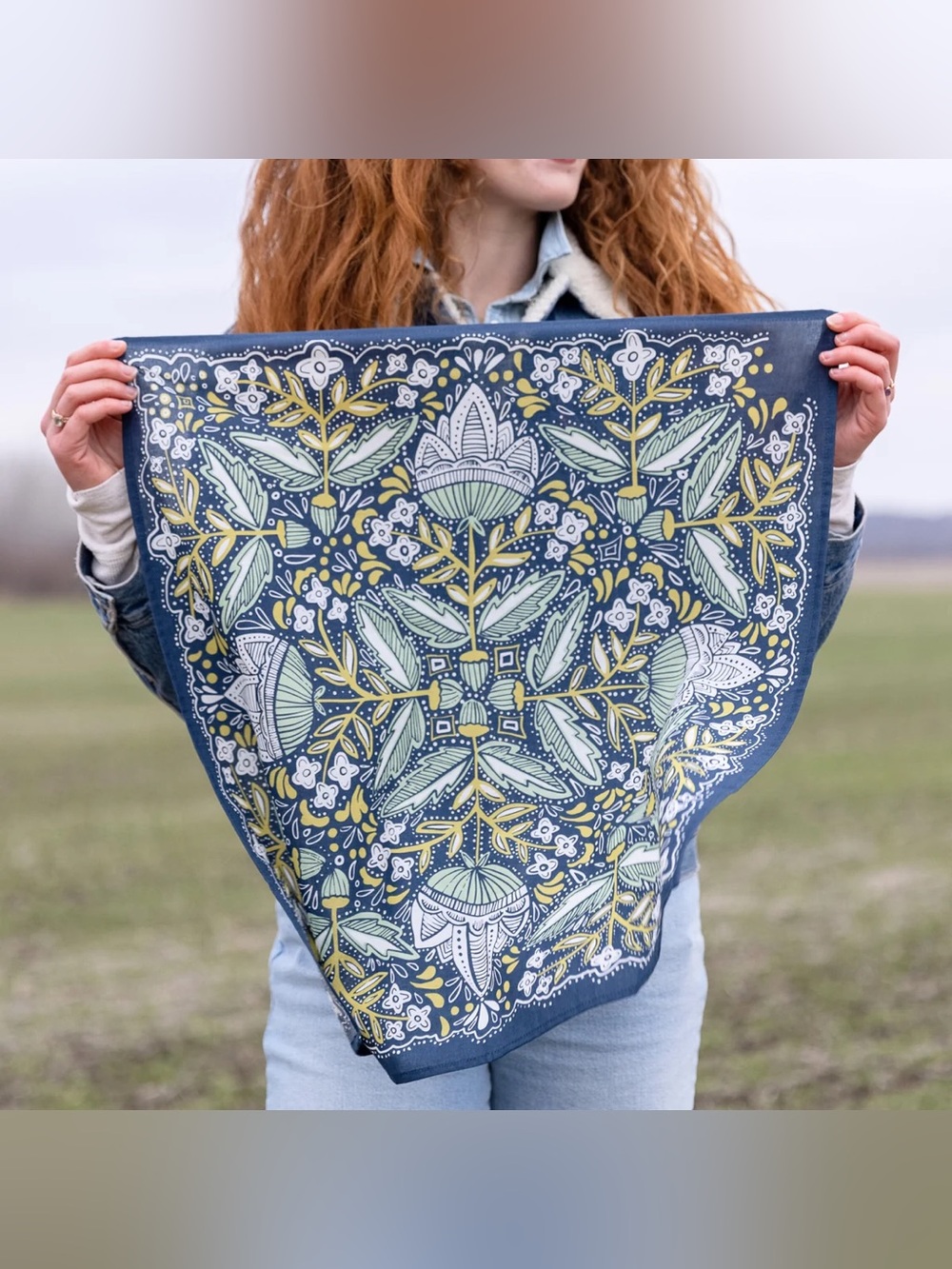 New With Tag Handker Bandanas No. 017 Amelia Bandana 22"x22" 100% Cotton $19